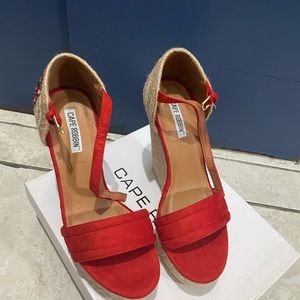 Brand new platform shoes never used